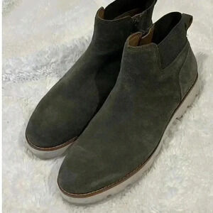 Vionic Womens Brionie Green Suede Chelsea Boots Shoes 6.5 Medium (B,M) BHFO 8573